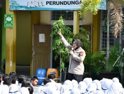 Polresta Cirebon Hadir di MPLS: Tanamkan Disiplin dan Kesadaran Hukum Sejak Dini