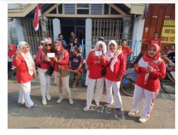 Jalan Sehat Merah Putih Sebagai Puncak HUT RI ke 80 Di RW 03 Pulasaren Barat
