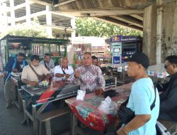 SMSI Kabupaten Cirebon Gelar Jumat Berkah: Makan Bersama Puluhan Wartawan, Sambil Diskusi Isu Terkini*